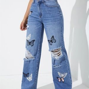 Butterfly Ripped Mom Jeans
